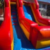 Tobogan pop 3 Arriendo de juego inflable tobogán pop colorido para eventos infantiles.